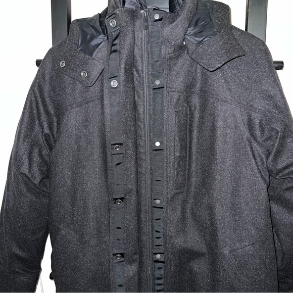 Lululemon Roam Far Wool 3-in-1 Jacket
Size 10 - Picture 5 of 16